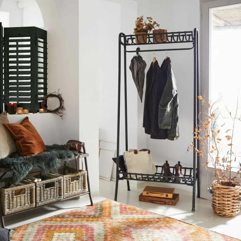 LOBERON Garderobe Downey Hot