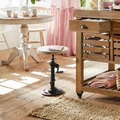 LOBERON Hocker Neil Hot