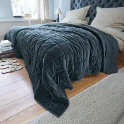 LOBERON Quilt Arasta petrol Clearance